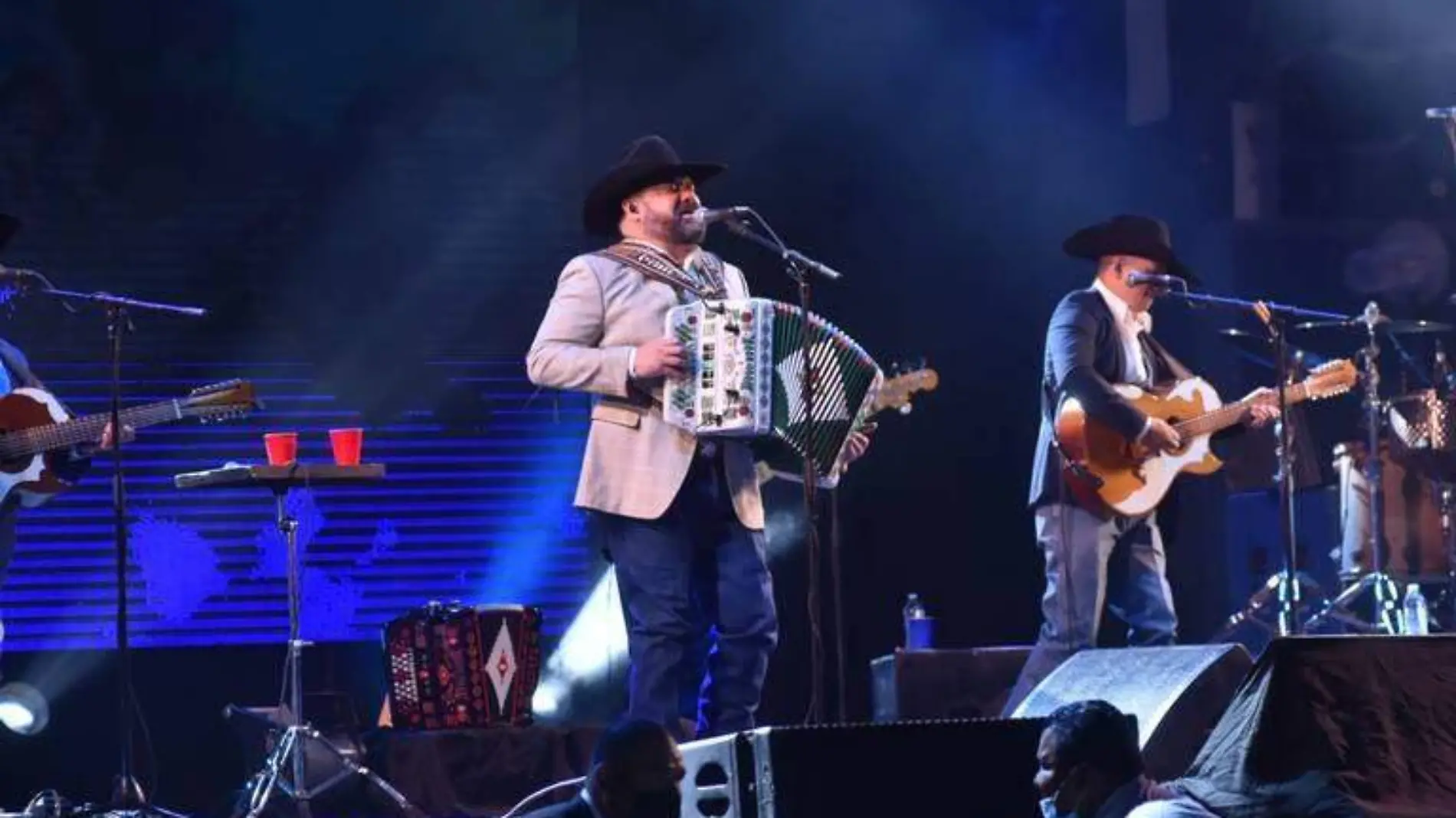 Intocable concierto